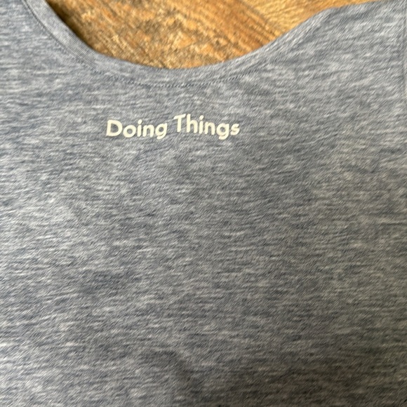 Outdoor voices heathered blue grey fast track tank size medium - Picture 5 of 8